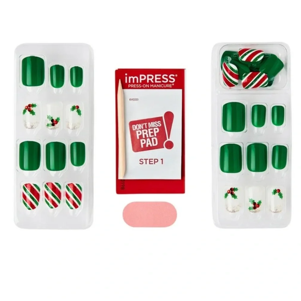 imPress Limited Edition Holiday Festive Lights Short Press On Nails 93124